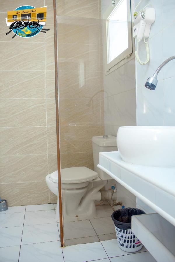 La Fourmi Hotel Nosy-Be Bagian luar foto