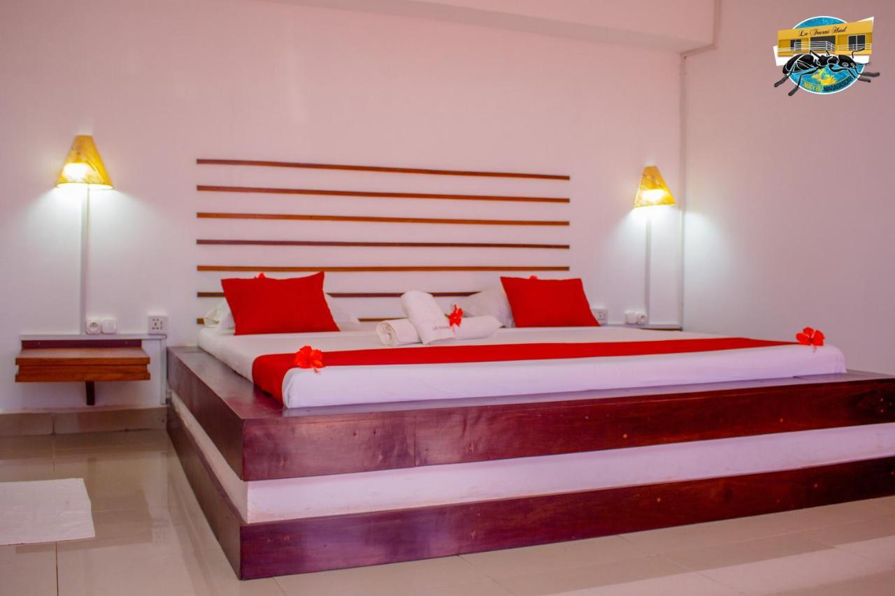 La Fourmi Hotel Nosy-Be Bagian luar foto
